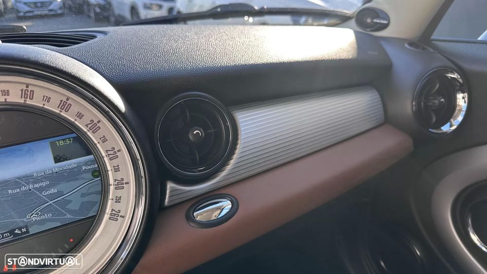 MINI 3 Portas Cooper D - 33