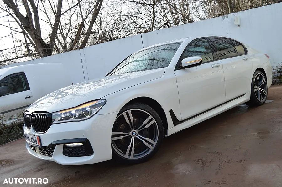 BMW Seria 7 730d - 28