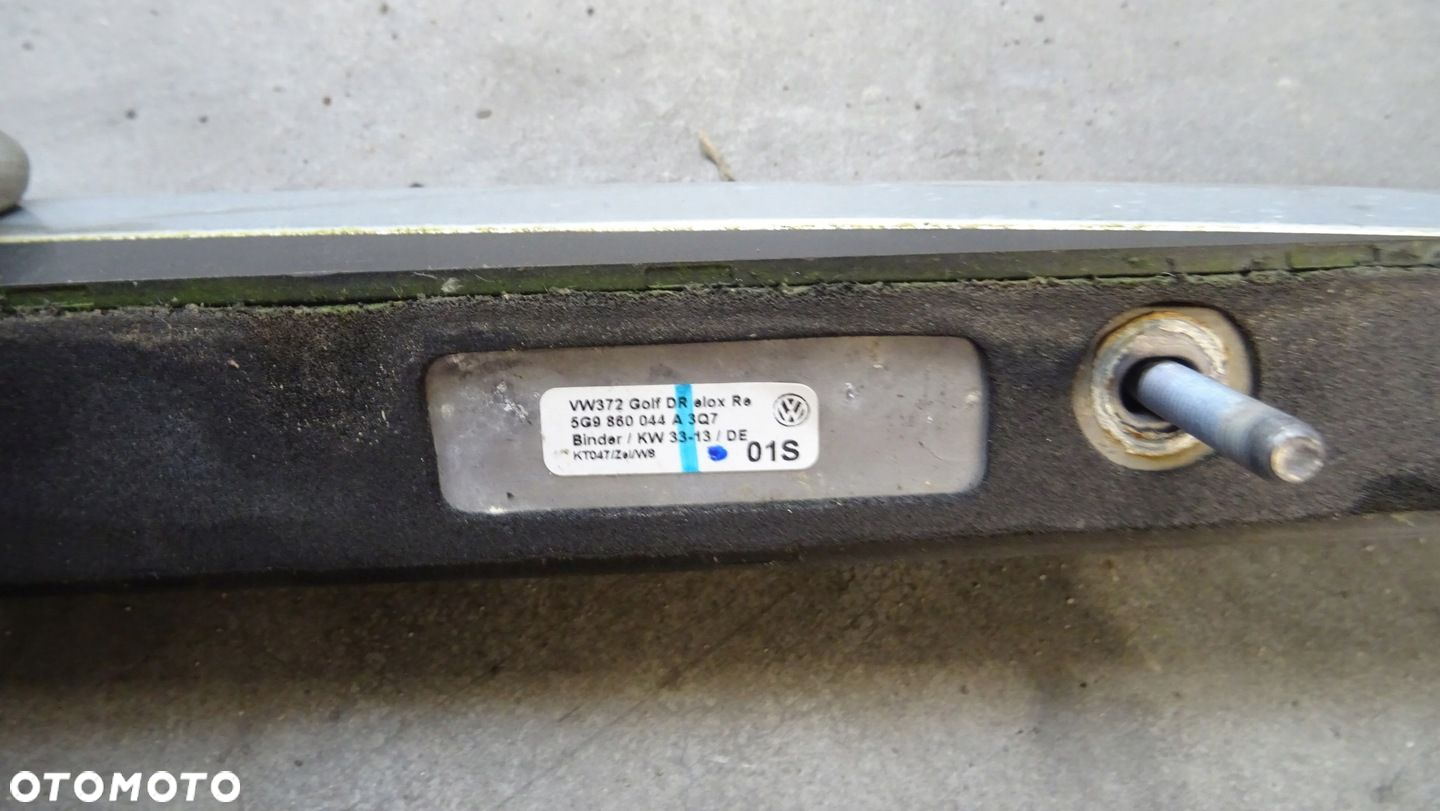 VW GOLF VII RELINGI DACHOWE CHROM KOMPLET 5G9860043 5G9860044 3Q7 - 3
