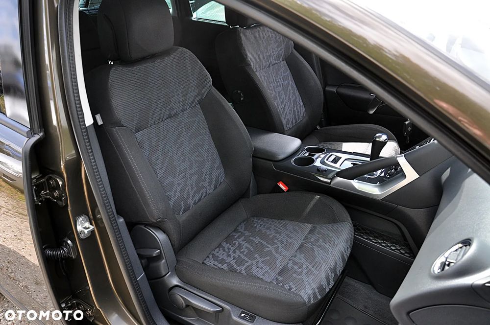 Peugeot 3008 2.0 HDi Allure - 29