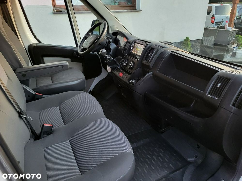 Peugeot Boxer - 12
