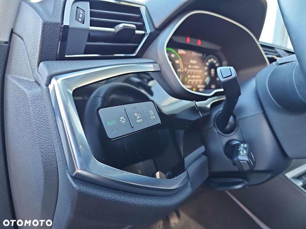 Audi Q3 Sportback 45 TFSI e S Line S tronic - 11