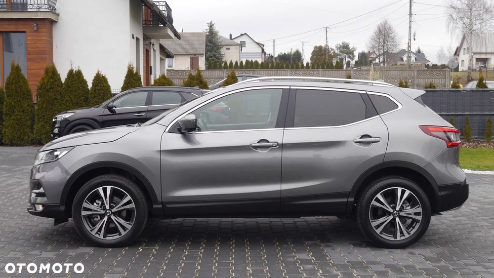 Nissan Qashqai 1.3 DIG-T AKARI - 8