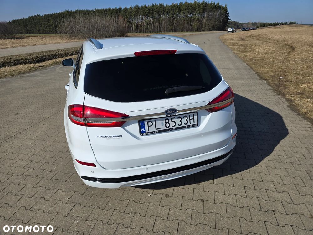 Ford Mondeo 2.0 Hybrid Titanium - 6
