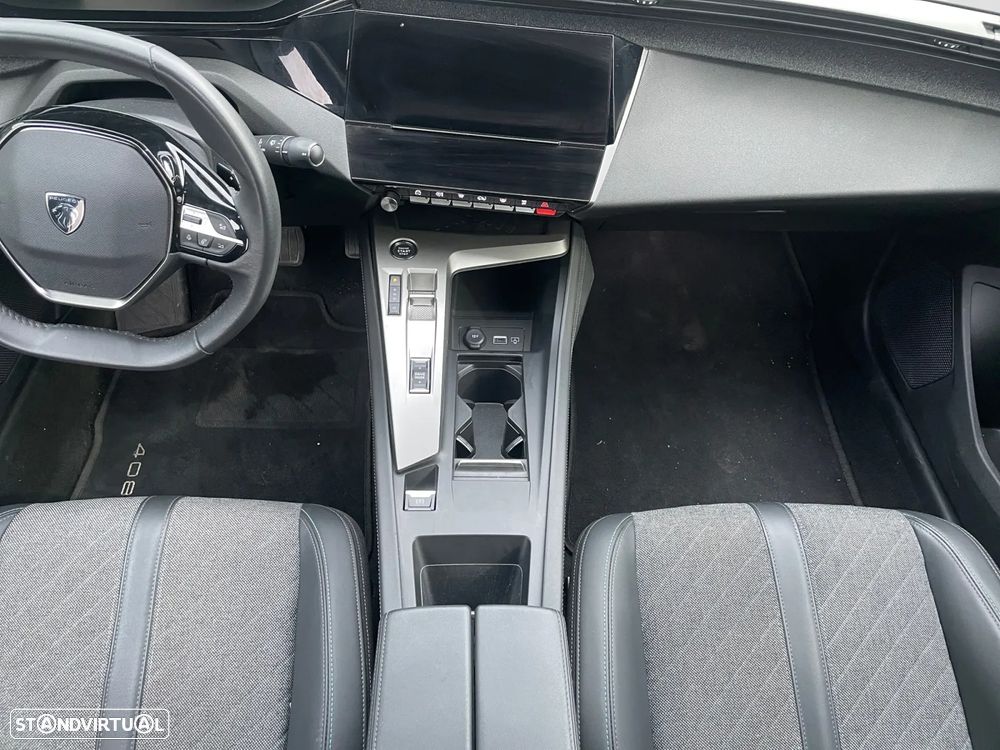 Peugeot 408 1.2 PureTech Allure EAT8 - 13