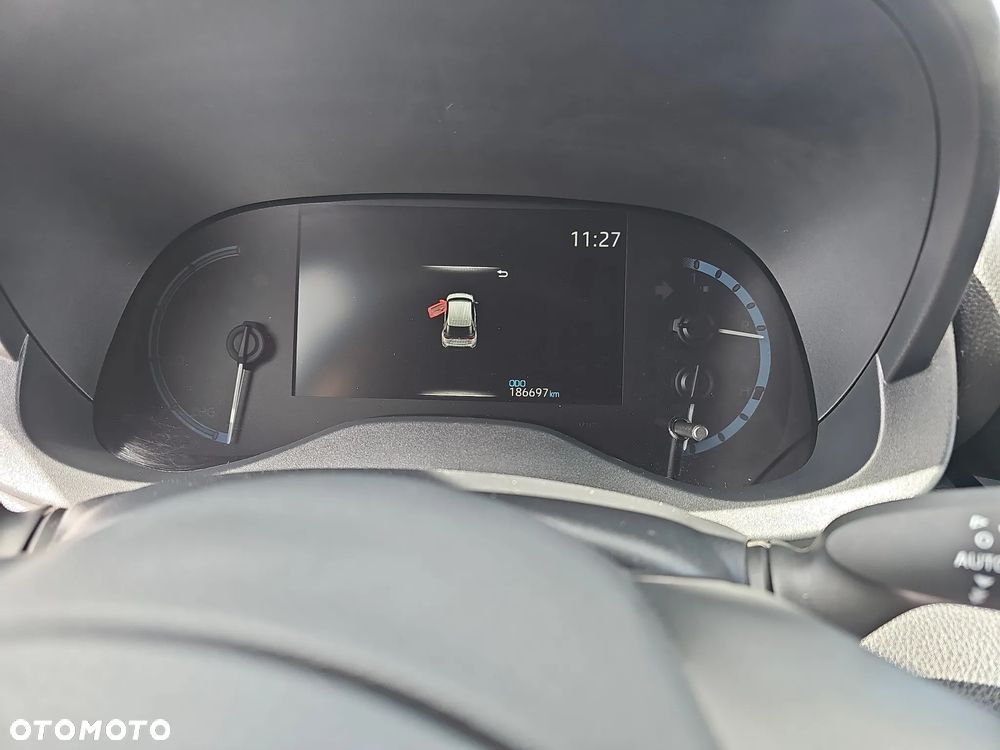 Toyota Yaris Cross - 15