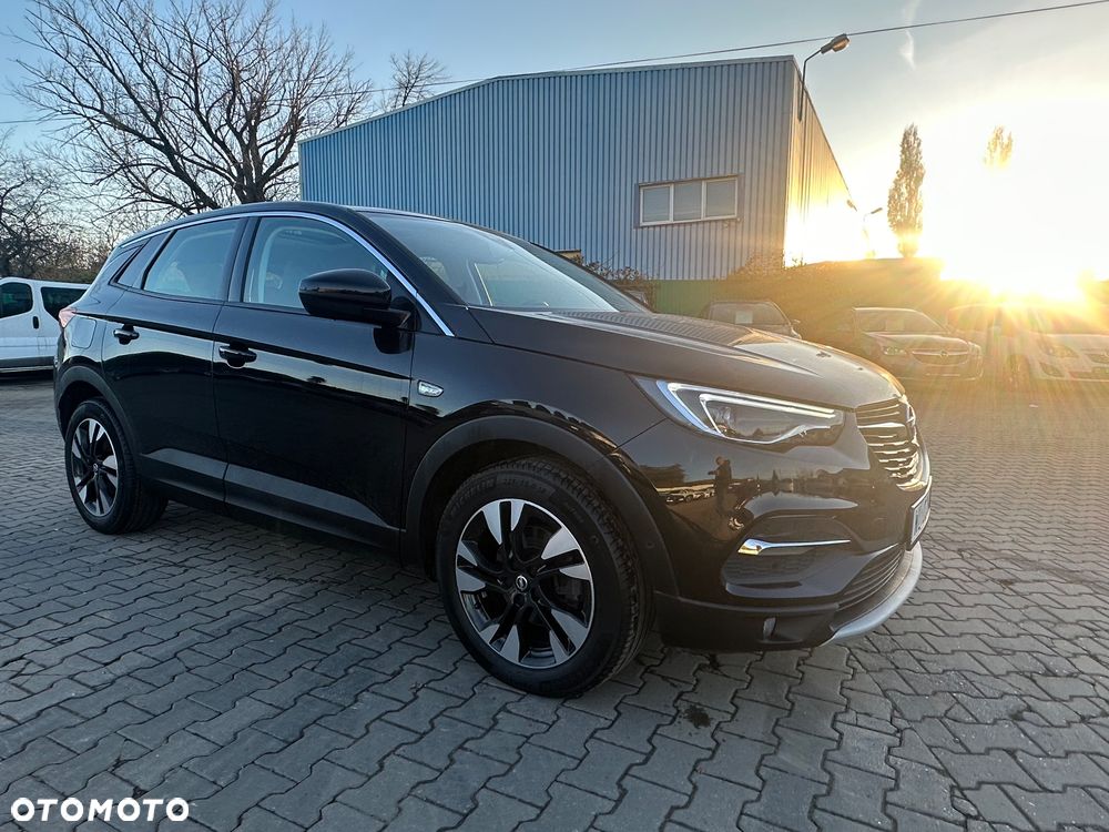Opel Grandland X 2.0 CDTI Design Line S&S - 9