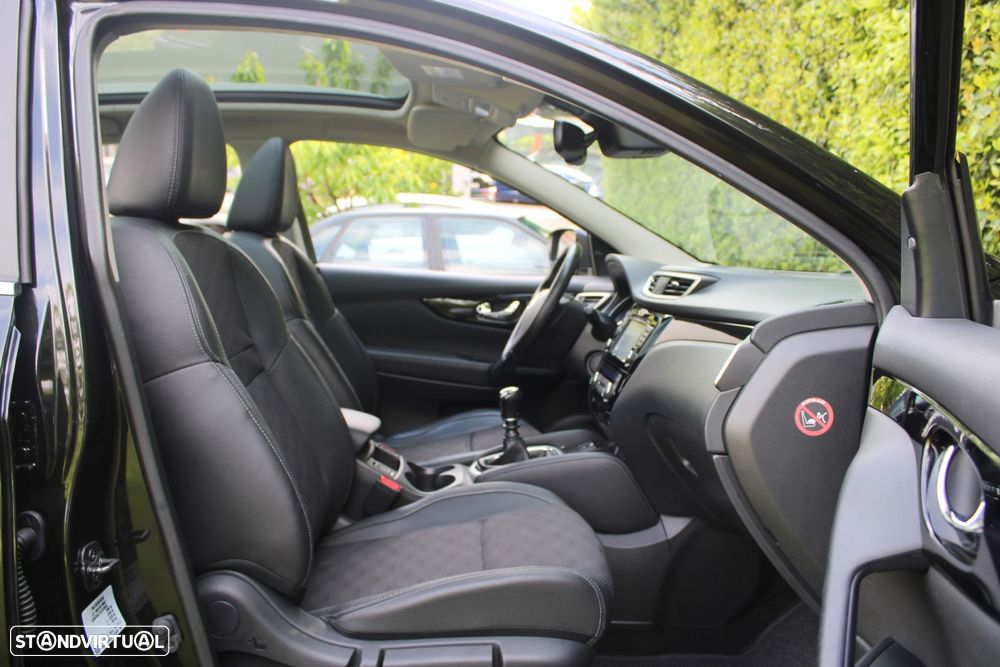 Nissan Qashqai 1.6 dCi Tekna - 26