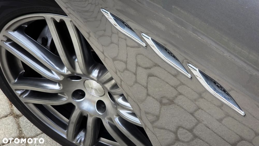 Maserati Ghibli Essence - 13