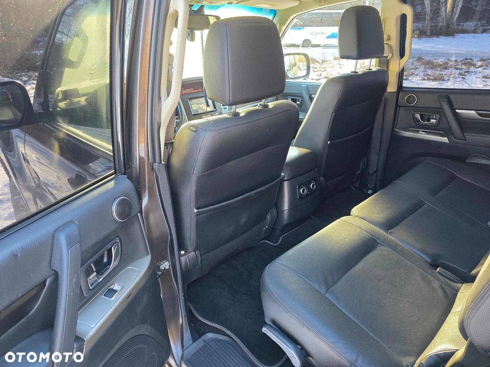 Mitsubishi Pajero 3.2 DI-D Automatik Diamant Edition - 7