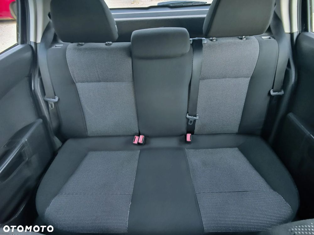 Opel Astra 2.0 Turbo Edition - 18