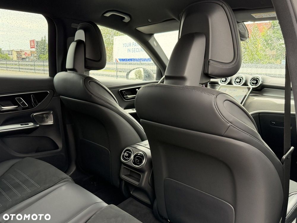 Mercedes-Benz GLC 220 d mHEV 4-Matic AMG Line - 25