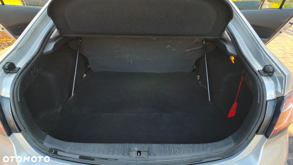 Mazda 6 2.0 Exclusive - 21