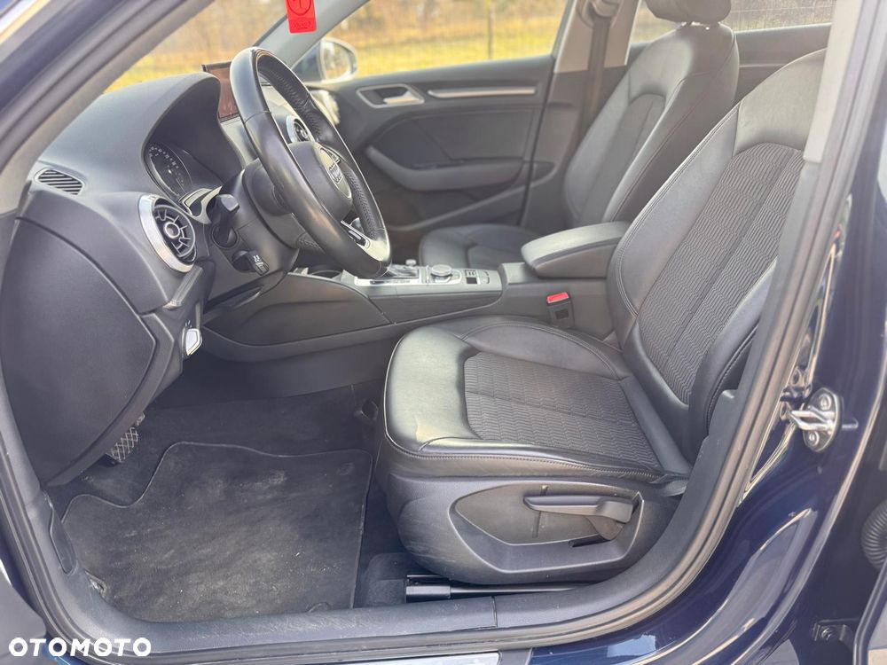 Audi A3 Sportback - 16