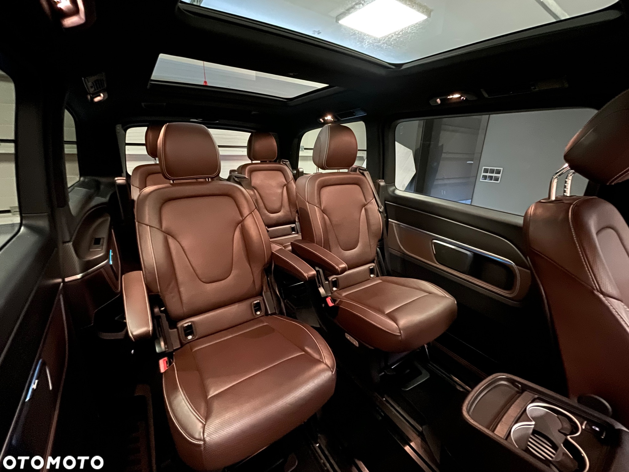 Mercedes-Benz Klasa V 250 d 4-Matic 7G-Tronic (d³ugi) - 27