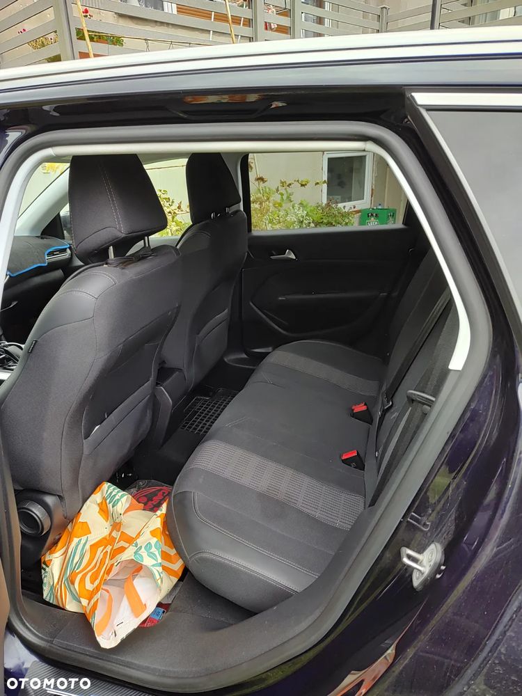 Peugeot 308 1.2 PureTech GPF Allure Pack S&S EAT8 - 8