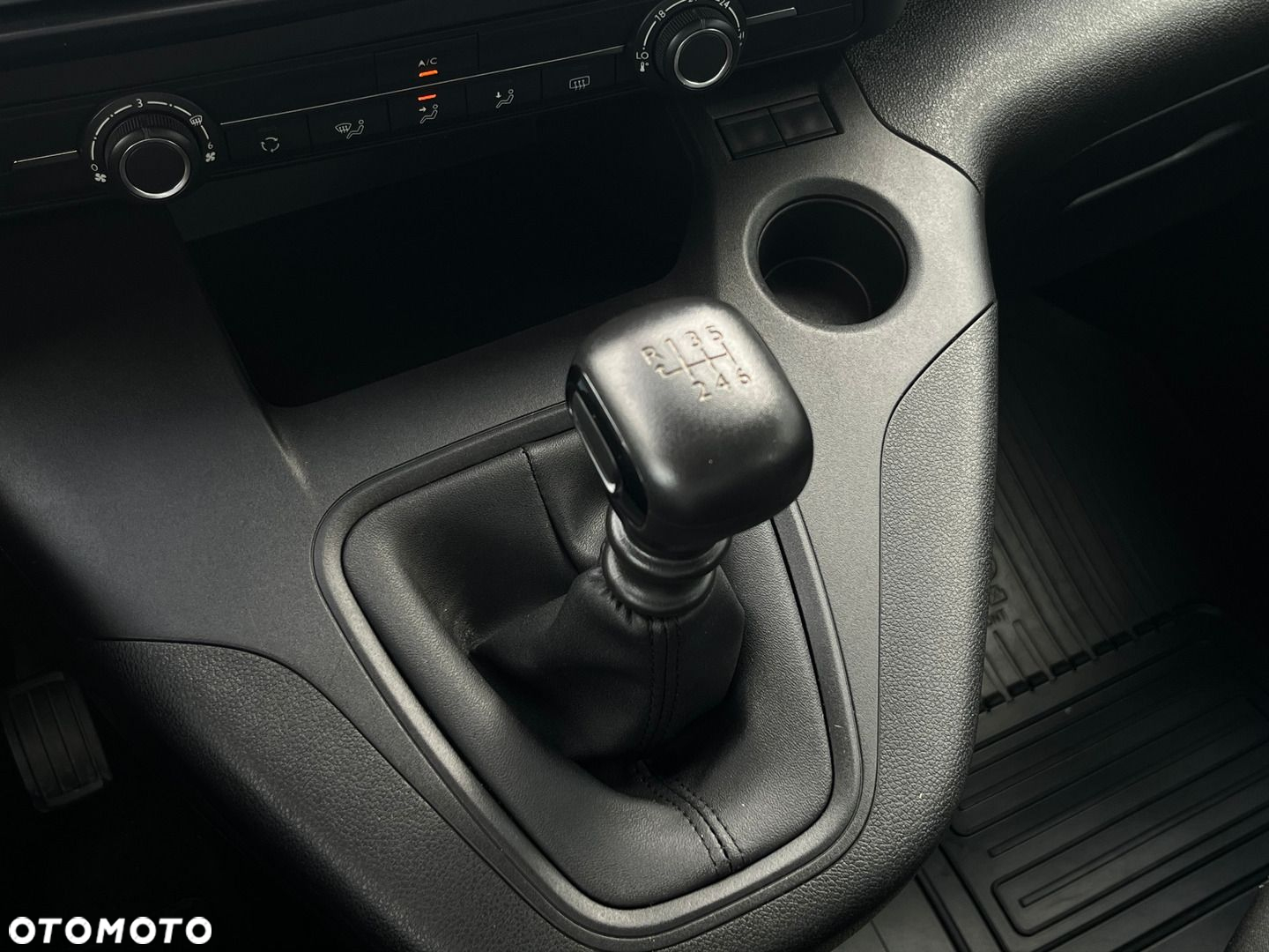 Toyota Proace City Verso 1.5 D-4D Business - 23