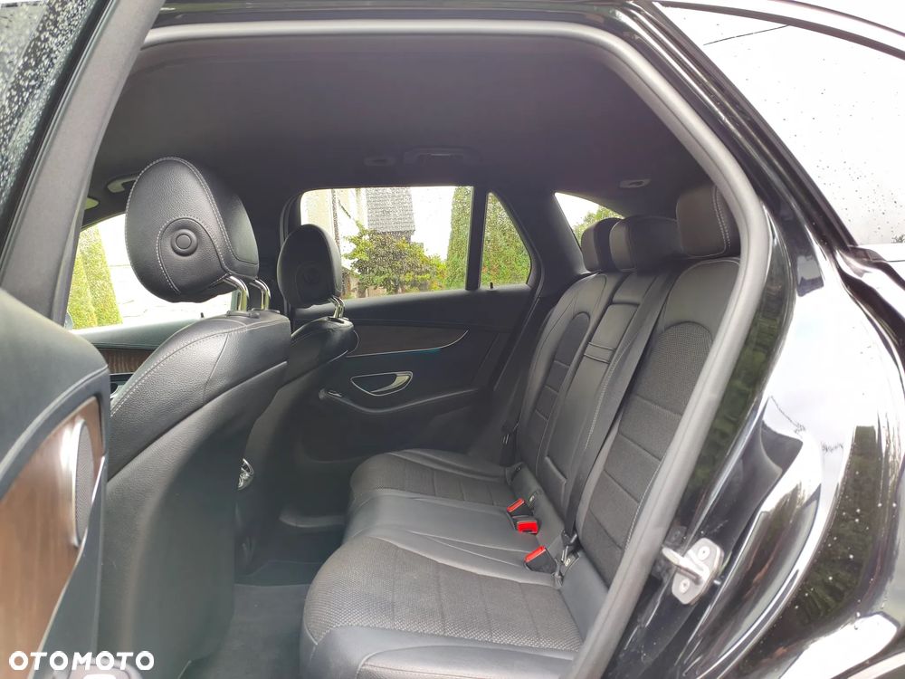 Mercedes-Benz GLC 250 d 4-Matic - 25