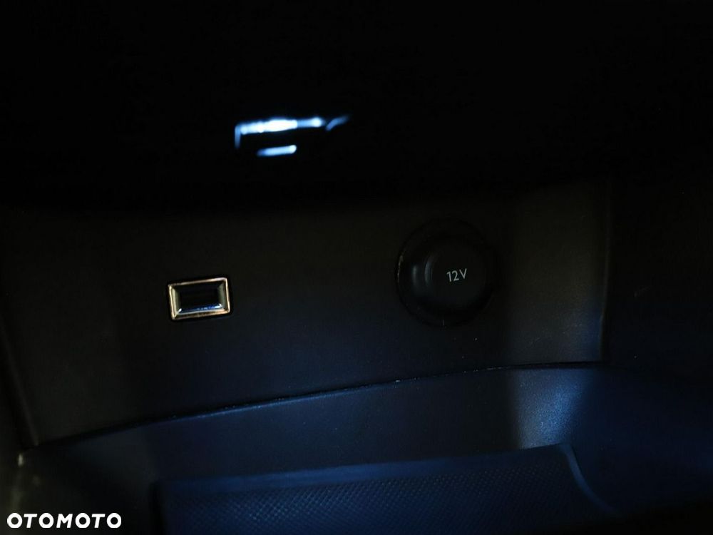 Peugeot 3008 1.5 BlueHDi Allure S&S - 30