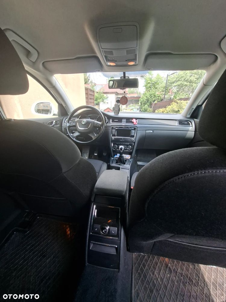 Suzuki Swift 1.6 Sport - 8