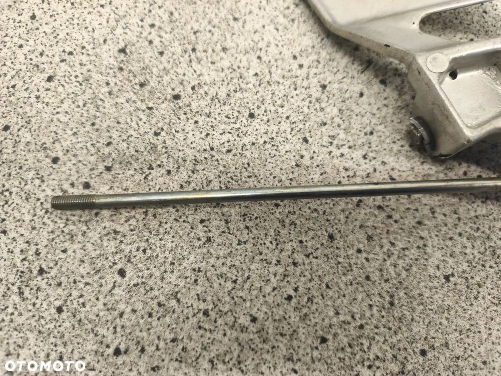 Set lewy przód, kierowcy, dźwignia zmiany biegów Honda CBR 600 CBR600 F3 - 11