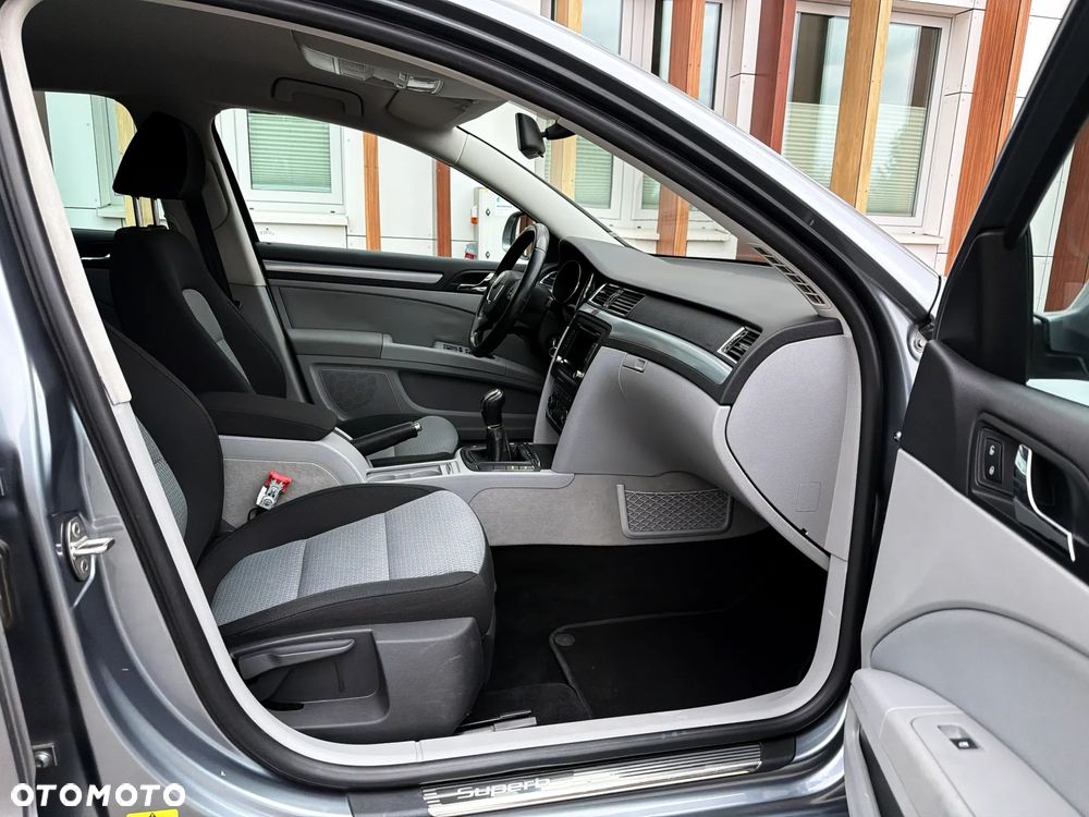 Skoda Superb 1.8 TSI Elegance - 10