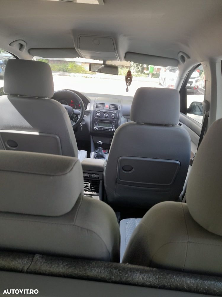 Volkswagen Touran 1.9TDI Trendline - 4
