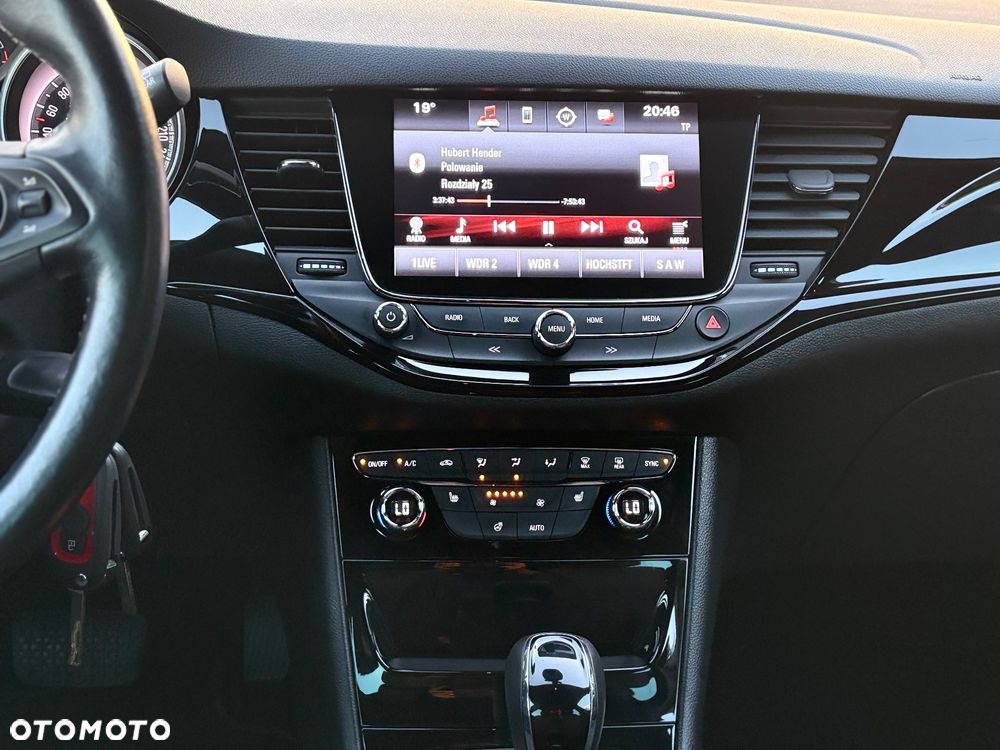 Opel Astra 1.4 T Dynamic S&S - 34