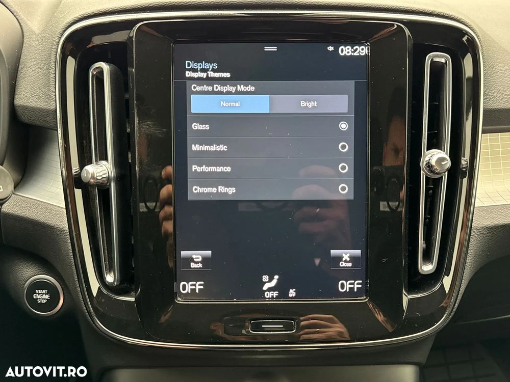 VOLVO XC40 2021 — imagine 12