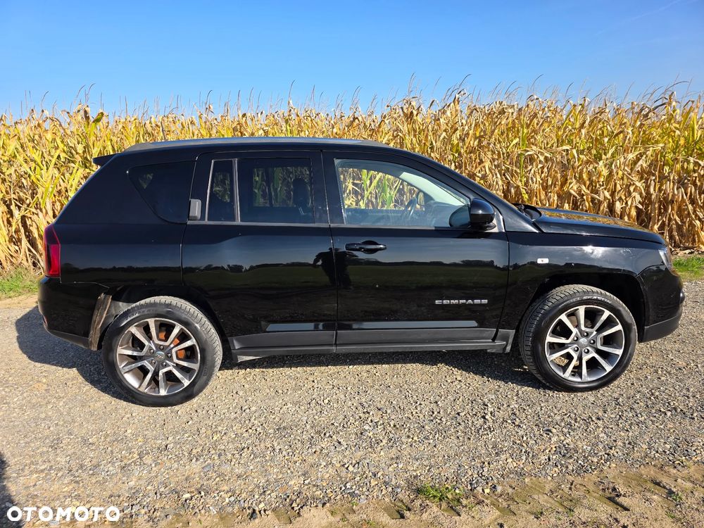 Jeep Compass - 26