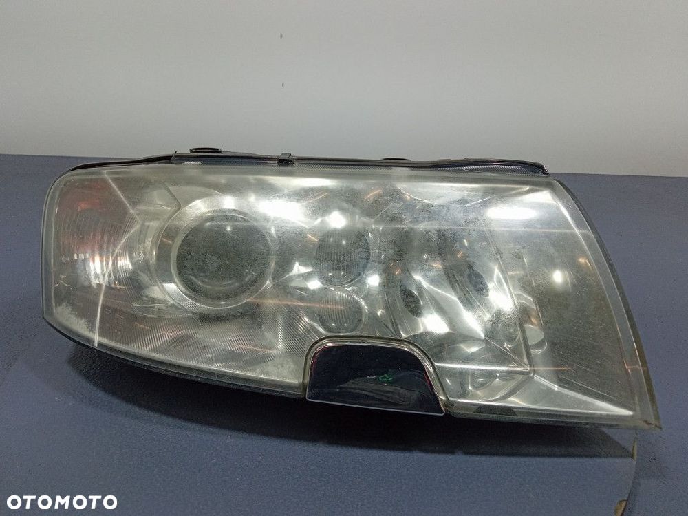 SKODA SUPERB I LIFT REFLEKTOR PRAWY LAMPA H7 EU - 1