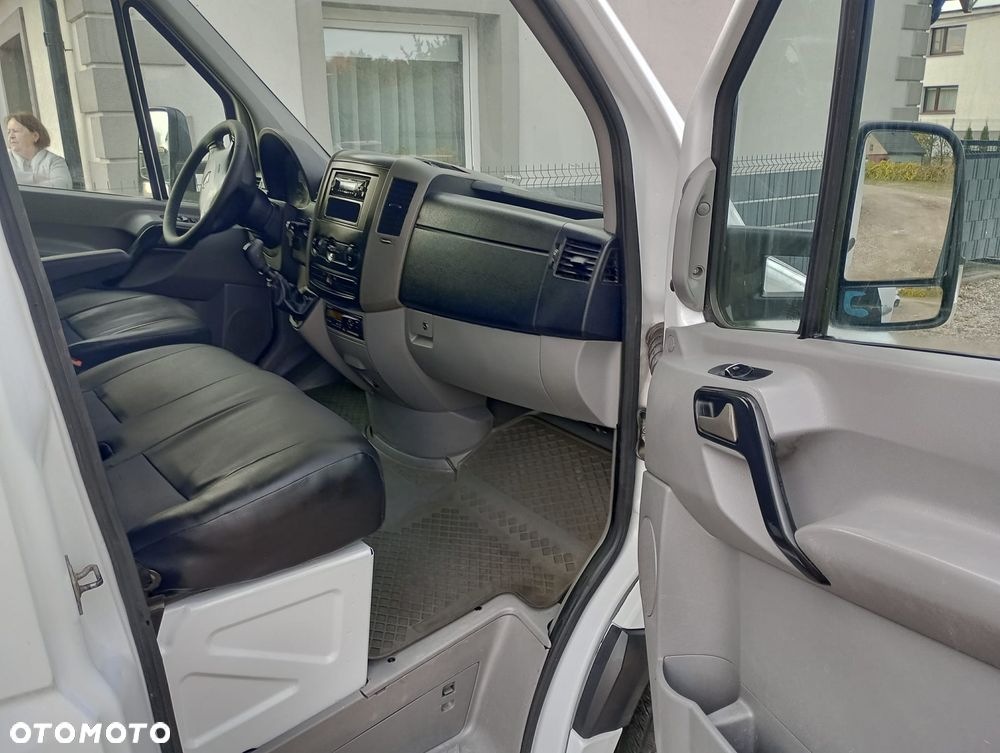 Mercedes-Benz sprinter - 14