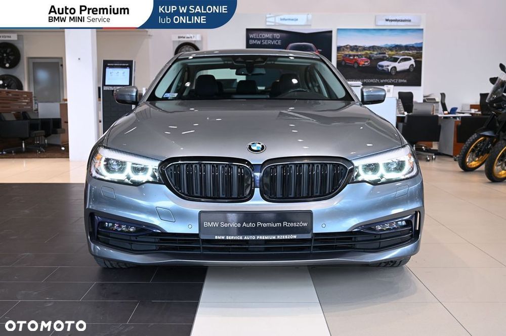 BMW 5 Series 2020 photo 3