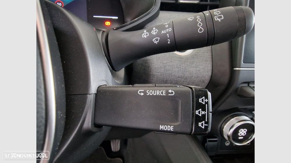 Mitsubishi Colt - 18