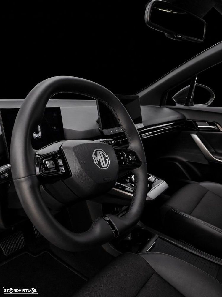 MG MG4 77 kWh Extended Range Luxury - 12