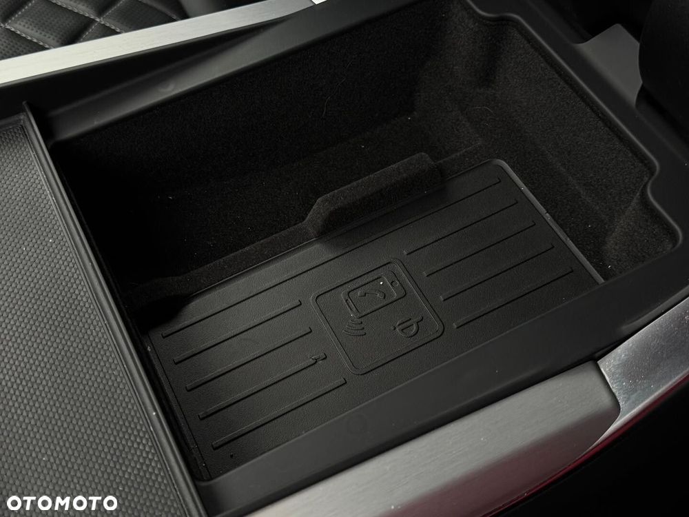 Audi SQ8 - 35