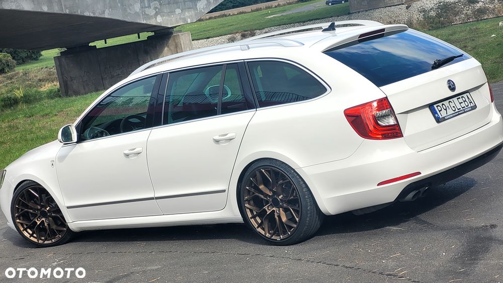 Skoda Superb - 2