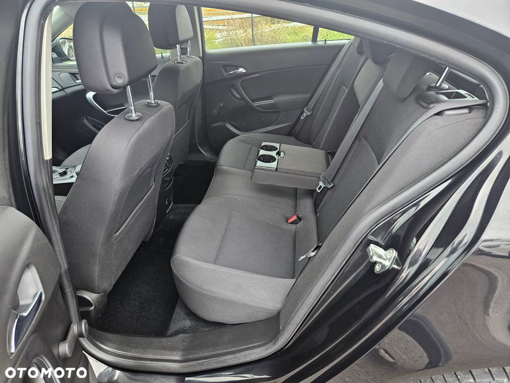Opel Insignia 1.6 Design Edition - 6