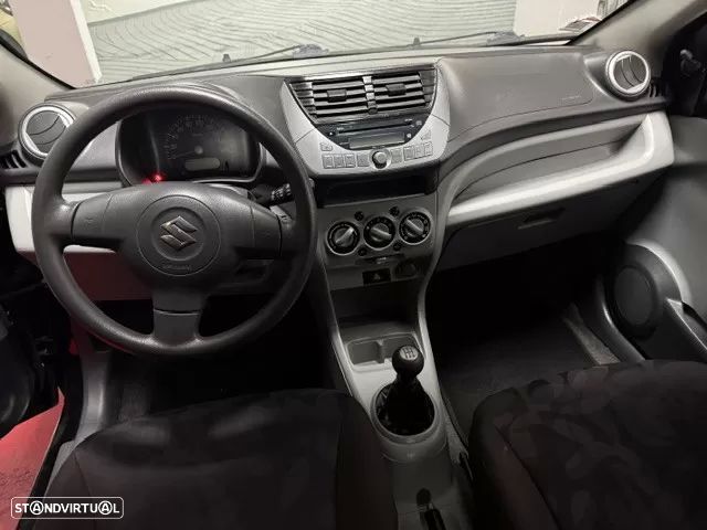 Suzuki Alto 1.0 GA - 38
