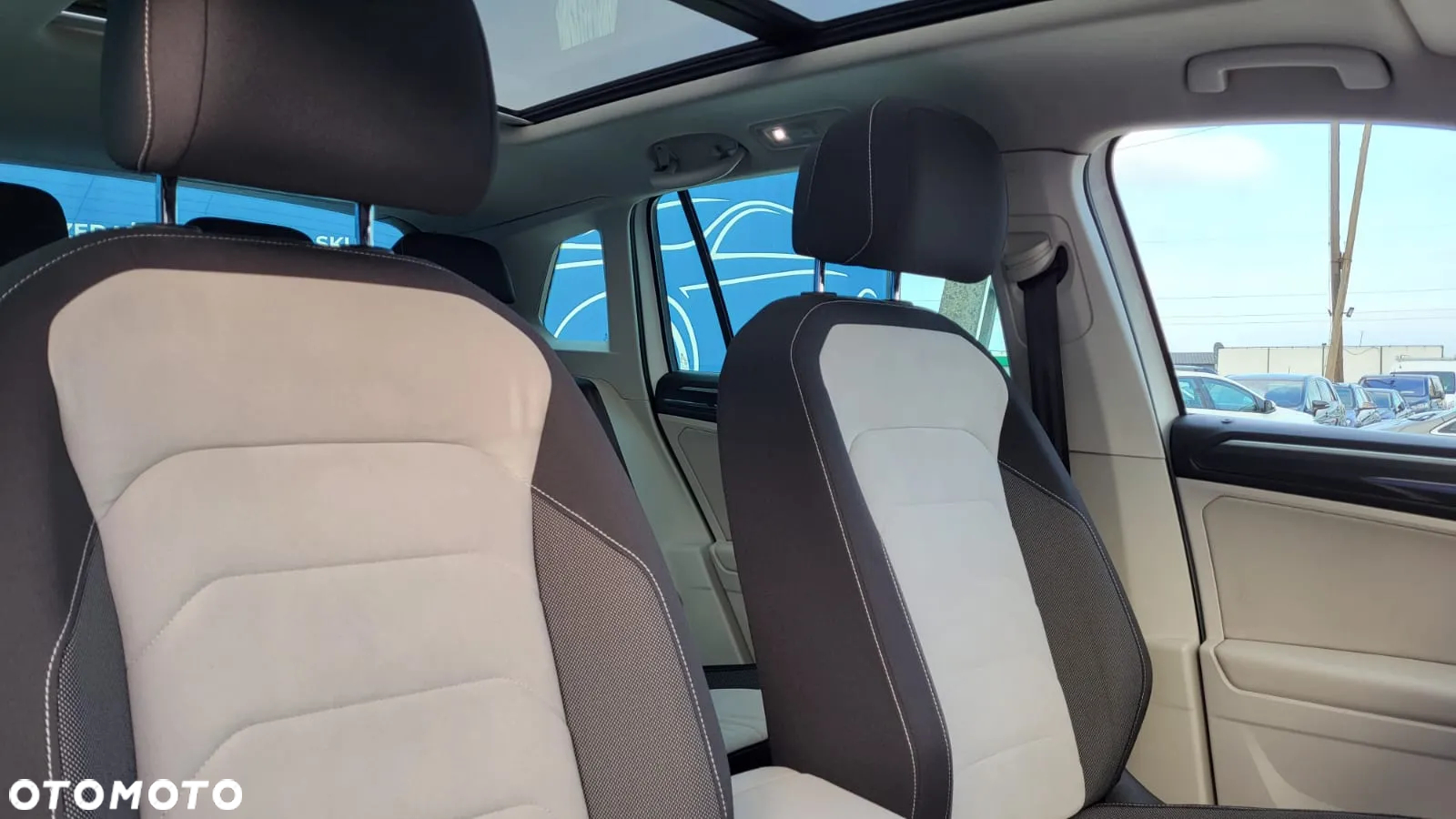 Volkswagen Tiguan 2.0 TDI SCR DSG Elegance - 18