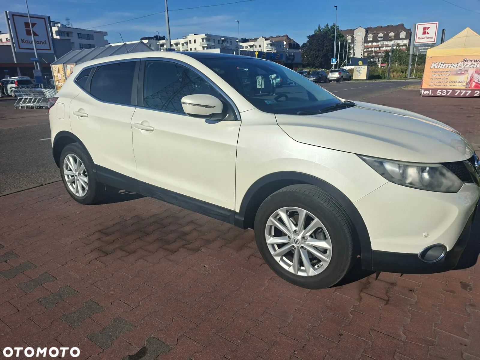 Nissan Qashqai - 1