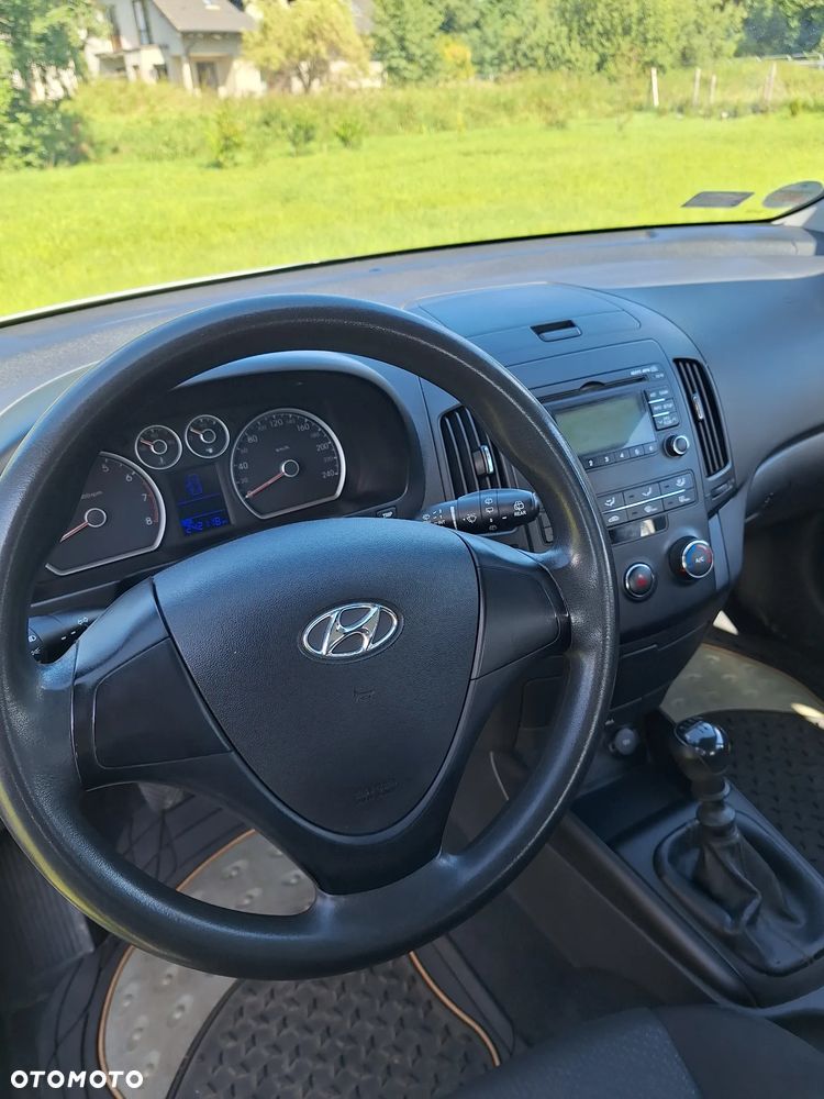 Hyundai i30 1.4 Base - 20
