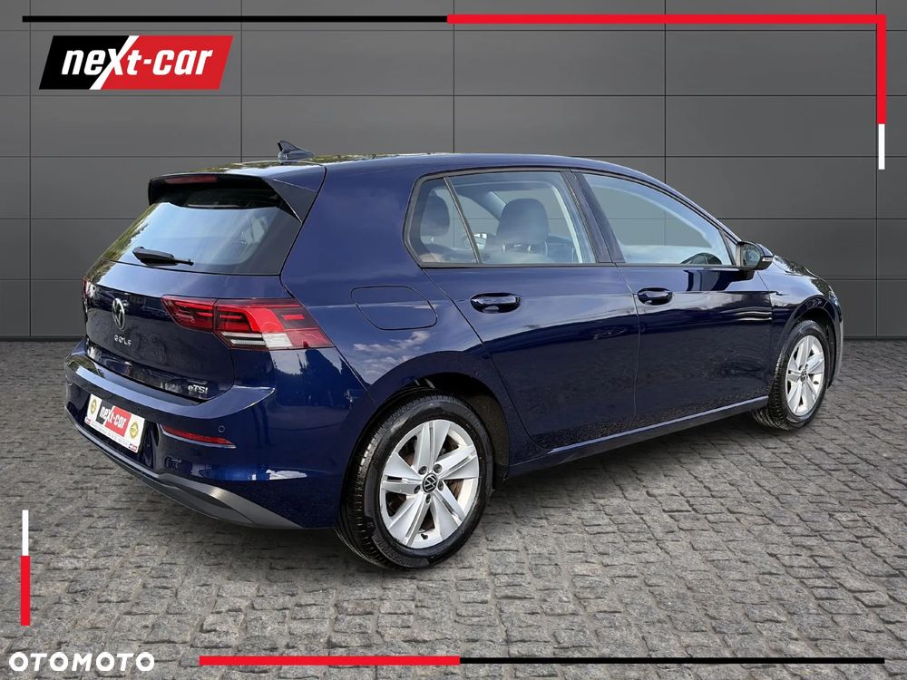 Volkswagen Golf VIII 1.5 eTSI EVO Life DSG - 5