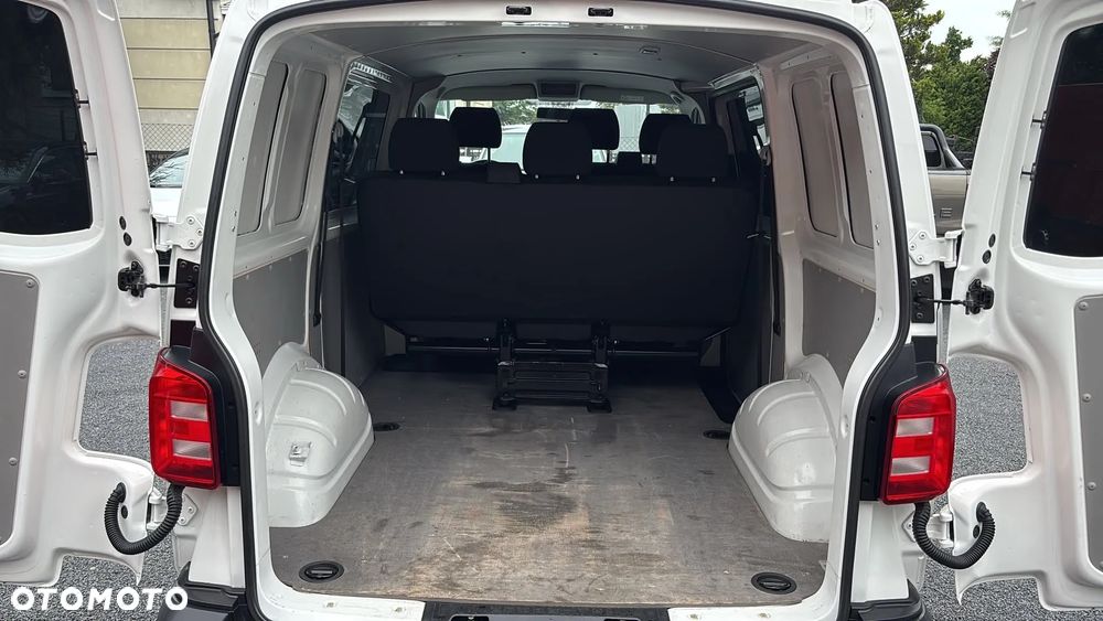 Volkswagen Transporter - 10