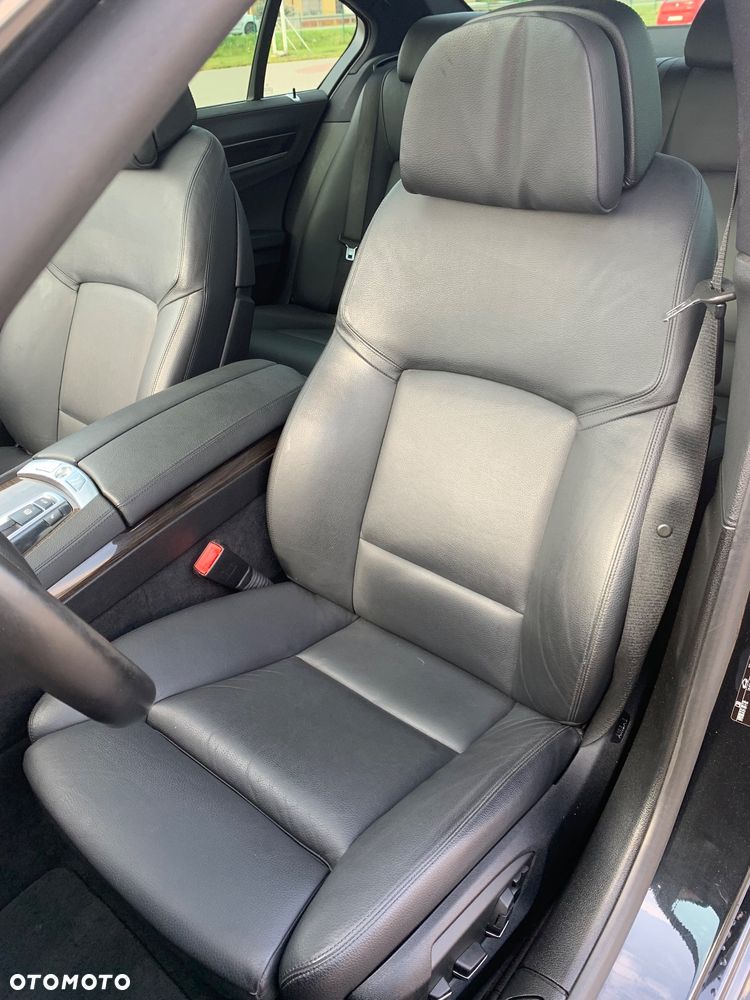 BMW Seria 7 730d - 16