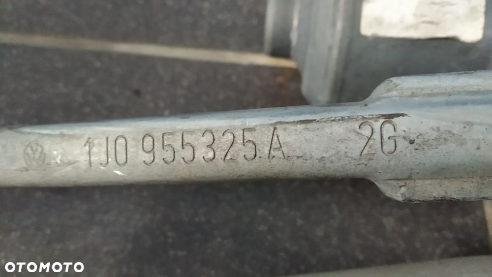 Mechanizm wycieraczek Volkswagen Golf 4 1J0955325A - 1