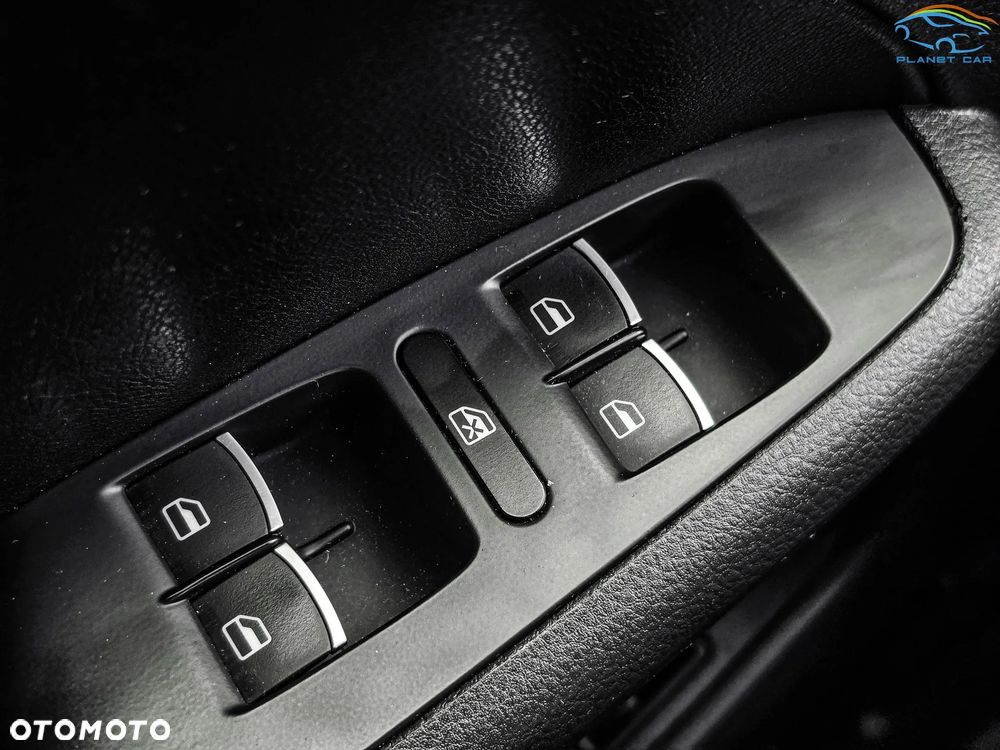 Volkswagen Jetta - 28