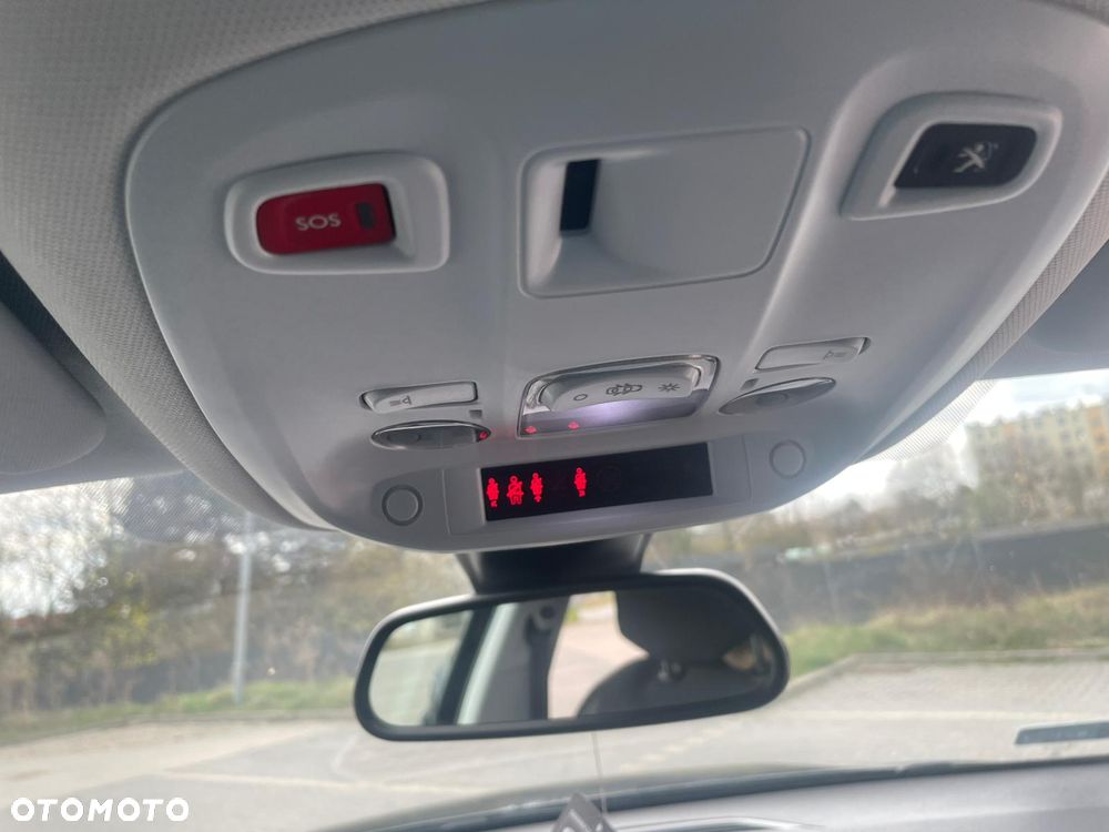 Peugeot 308 BlueHDi 150 Automatik Stop & Start Allure - 8