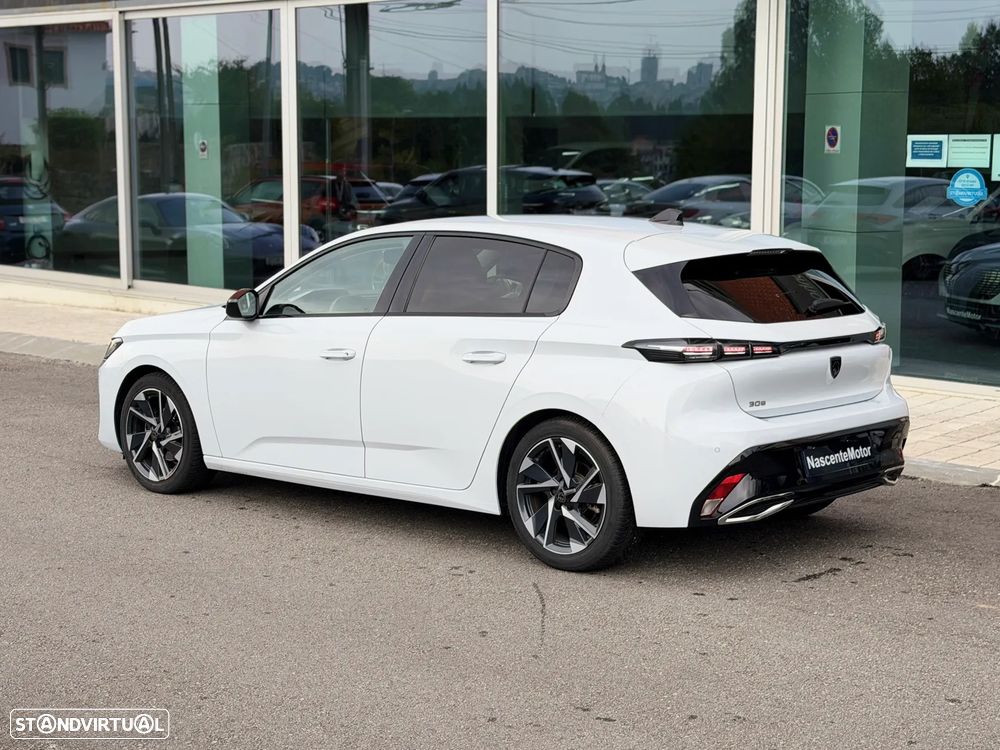 Peugeot 308 1.2 PureTech Allure EAT8 - 17