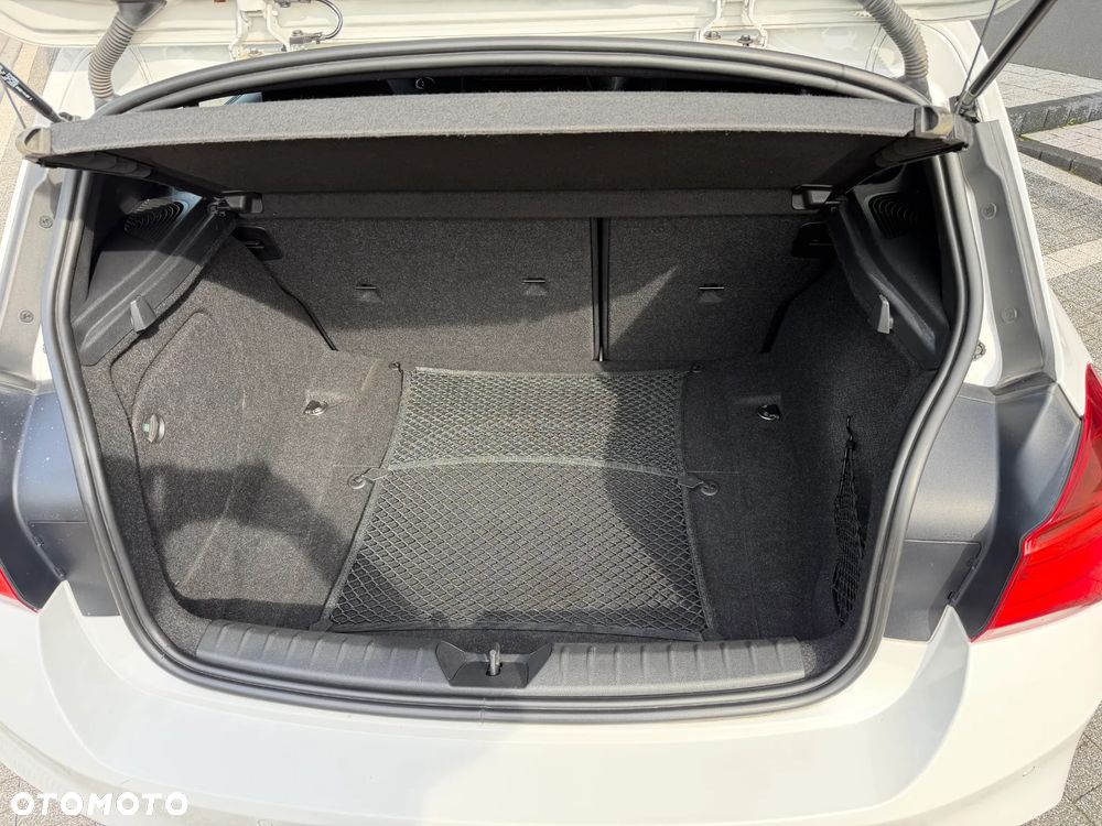 BMW Seria 1 120i M Sport - 16